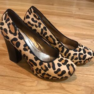 Me Too Calf Hair Pumps